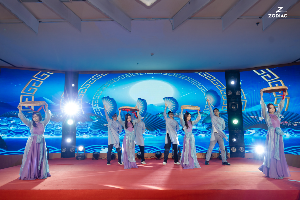 van-nghe-zodiac-clarity-trung-thu