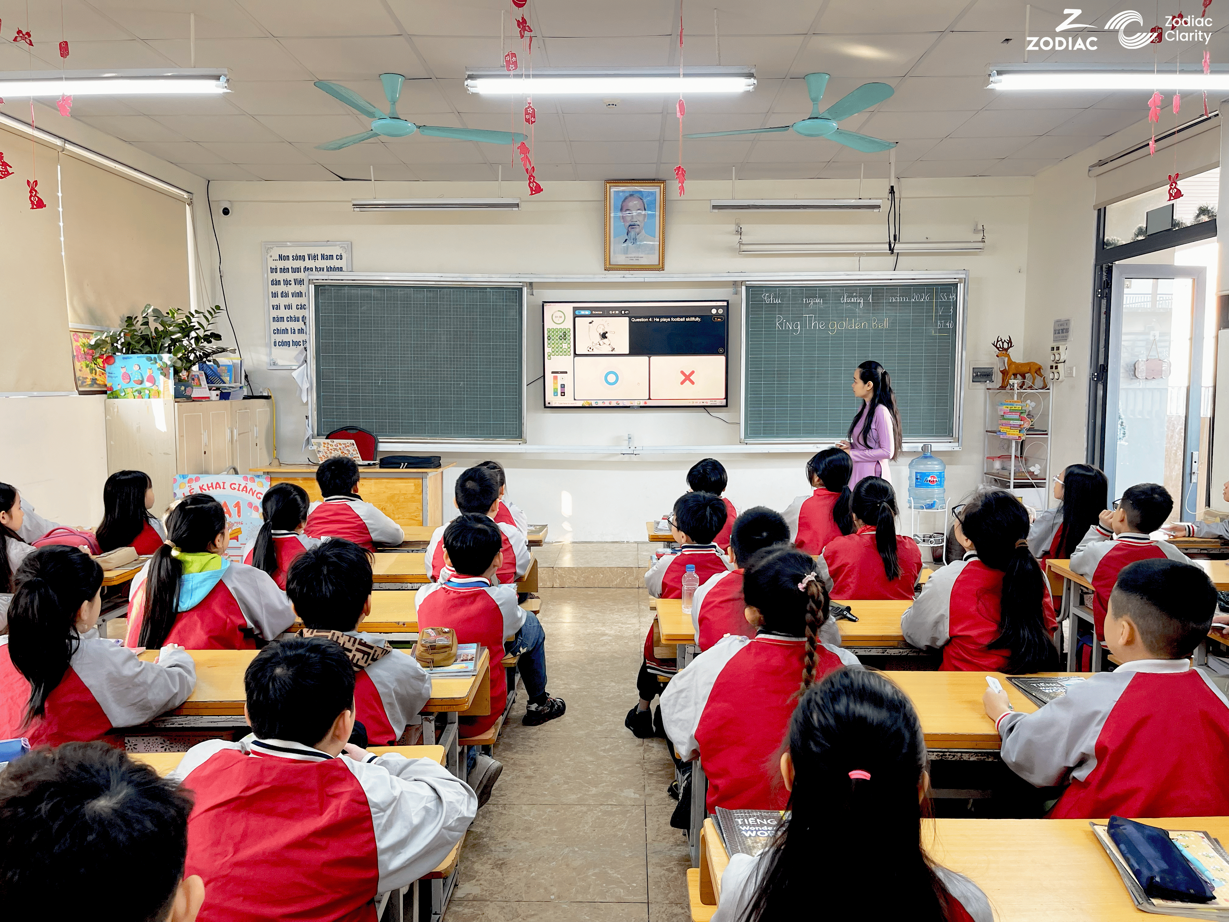 cac-lop-dung-class-saathi-vong-lop